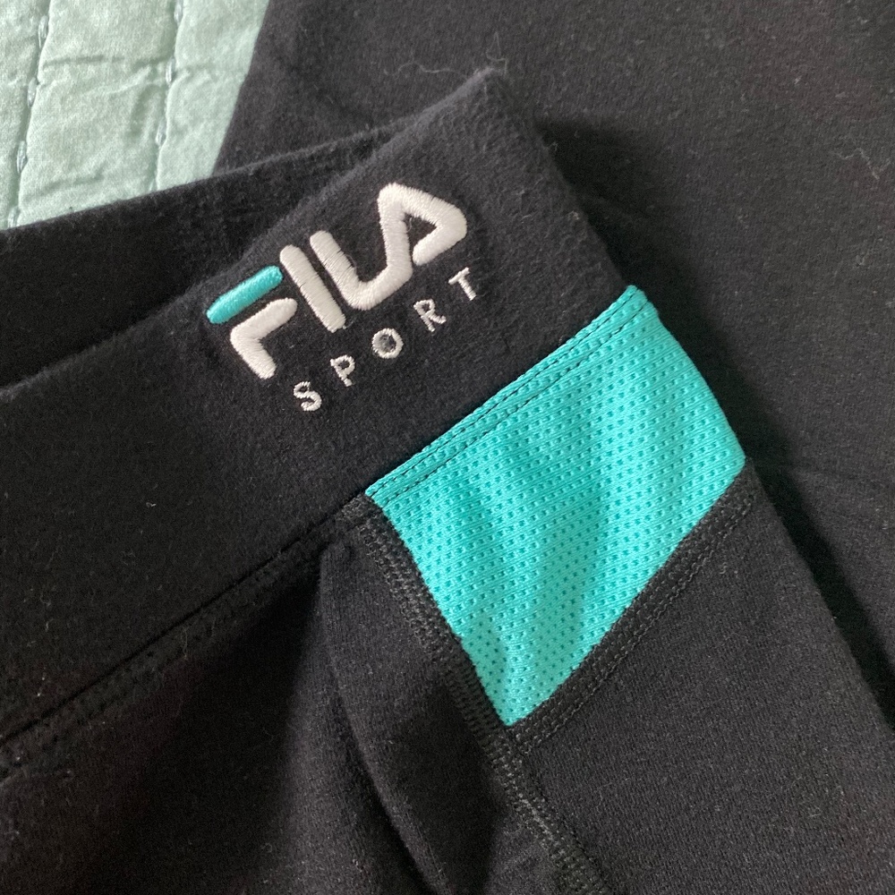 Fila Performance Capris Sz M - Picture 5 of 6